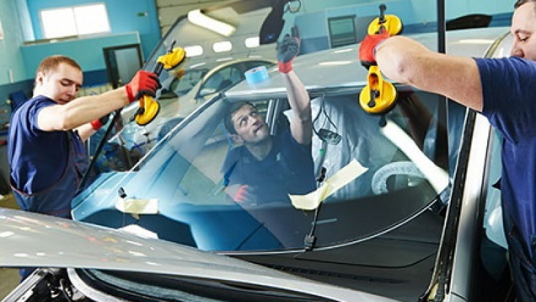 How Do You Choose The Best Auto Glass Repair Company in Mississauga Ontario?