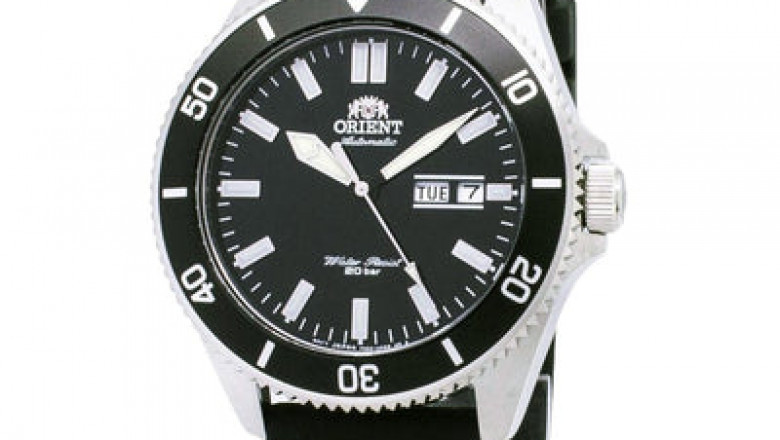 Men's Watch: The Dazzling Orient Mako III RA-AA0010B19B Automatic