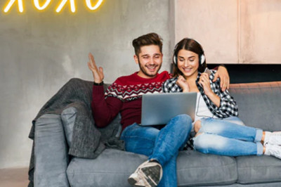 Neon signboards that create a positive vibe at home