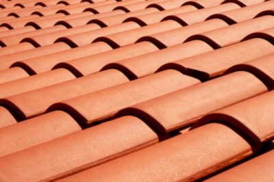 Advantages Of Ceramic Roof Tiles Over Traditional Clay Roof Tiles