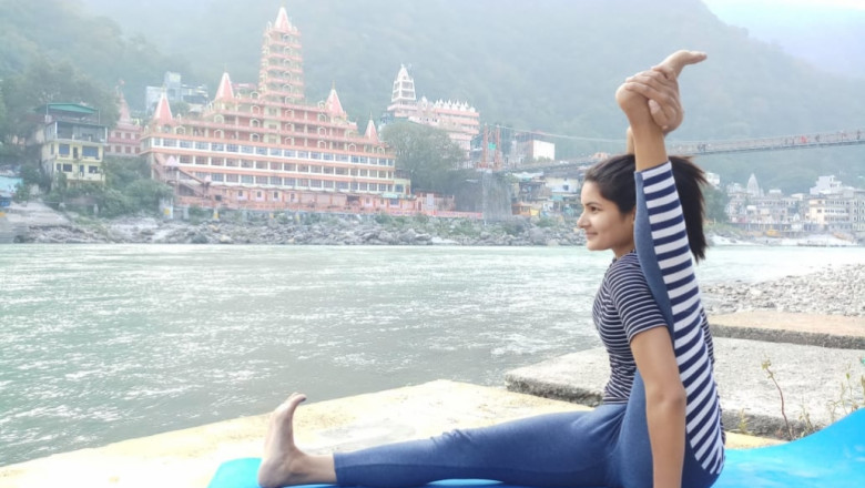 Become Yoga Teacher By Completing 200 Hours Course In Rishikesh!