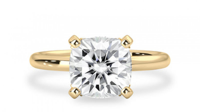 Emerald Cut Moissanite Ring | Bellisajewellery.com