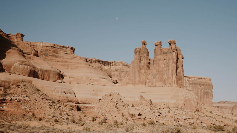 The 7 wonders of the World &amp; how they're built