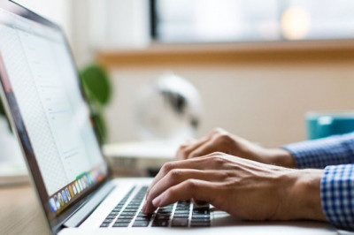 Biggest Tech Trends in 2023 Everyone Must Get Ready for Now