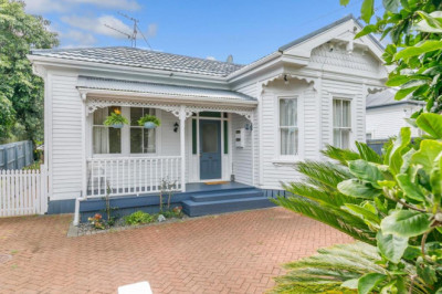 Real Estate Agents: Meeting Needs For Buying And Selling Homes