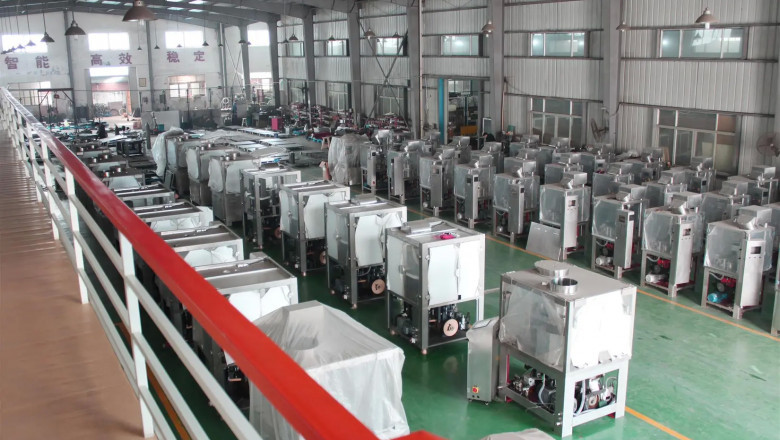 The Many Benefits of Using an Ipharmachine Bottle Filling Machine
