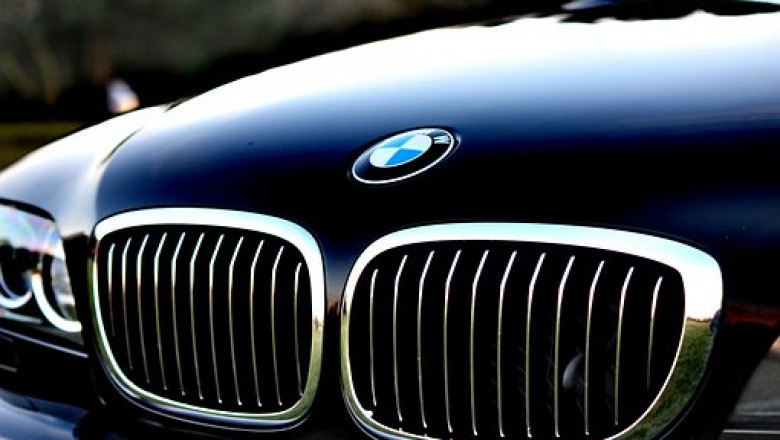 What is the BMW M2 F87?